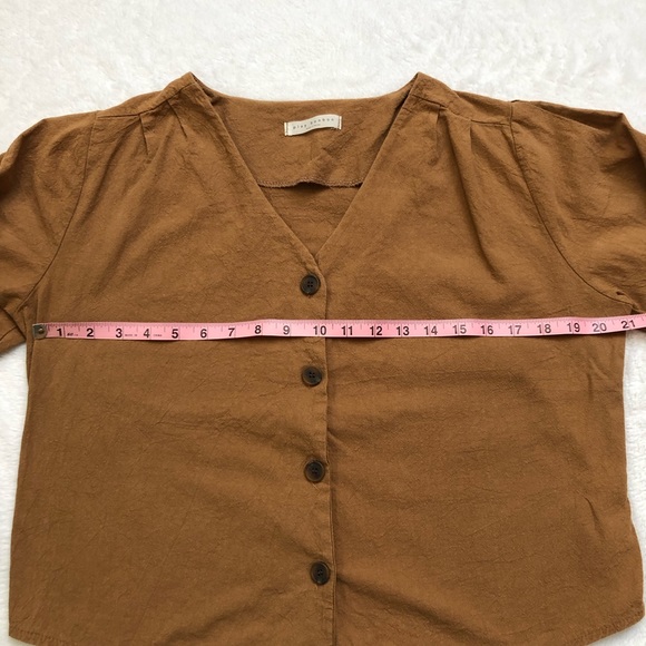 play bonbon, Long Sleeve Button Down Shirt, Size L - Picture 15 of 15